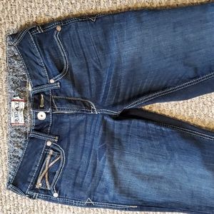 Ariat jeans size 29R midrise straight